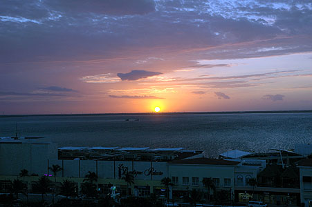 Sunset, Thursday, November 4, 2010 014.JPG